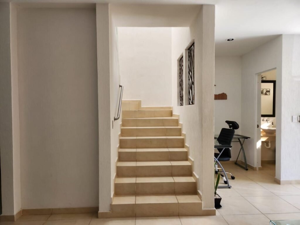 14FA6AD8-35FE-46CC-B54C-A92C2DAA3336