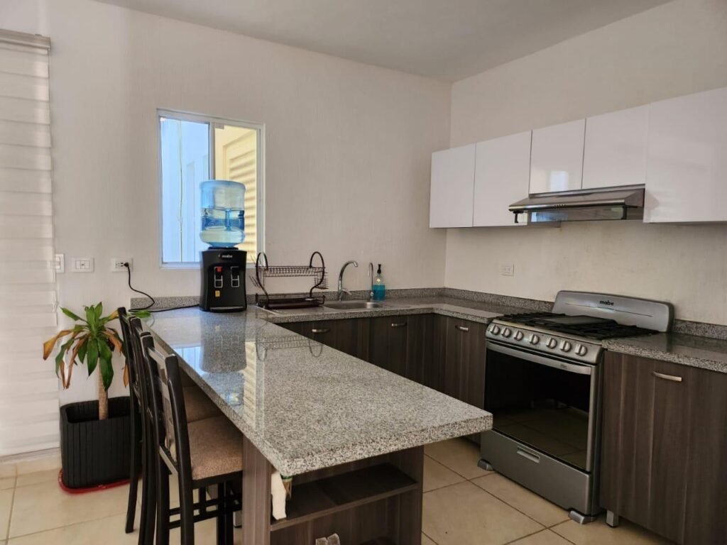 3772775B-73D2-460D-BDB2-66442196E15F